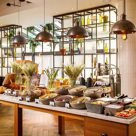 Novotel London Bridge-3